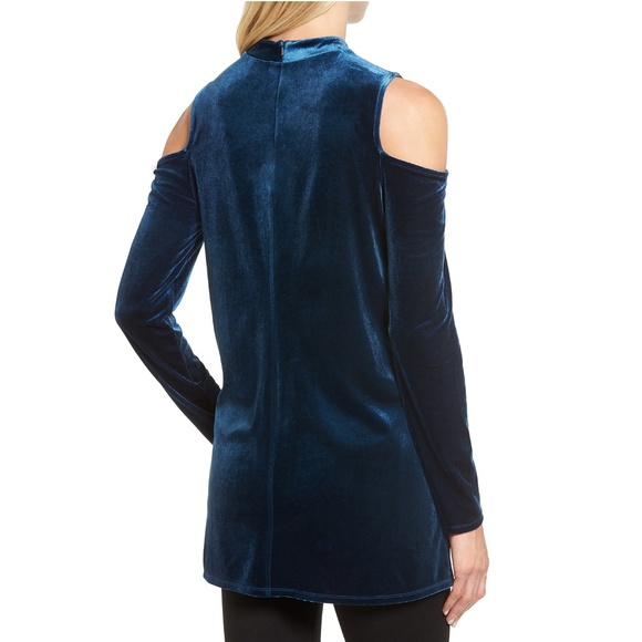 NWT Halogen Velvet Cold Shoulder Top Blue - Picture 2 of 2